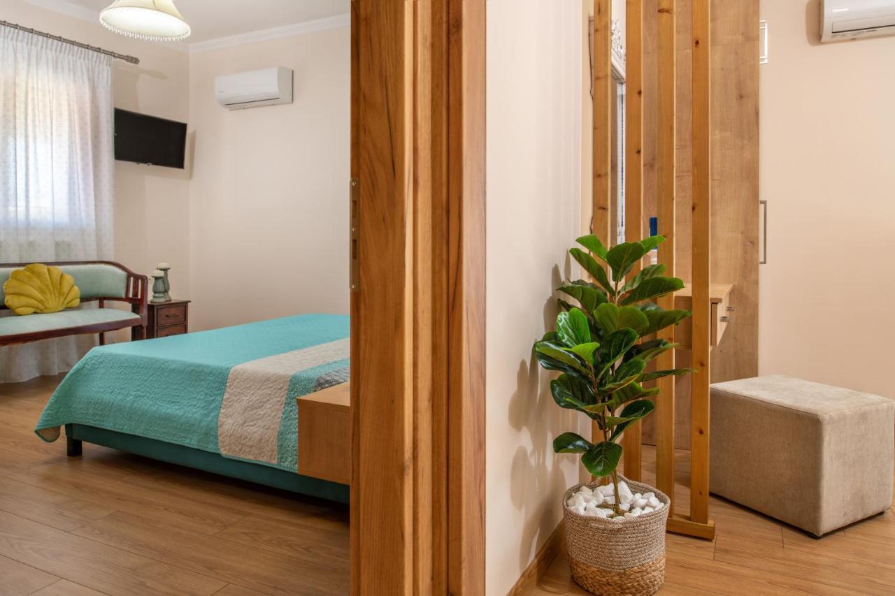Diogenis House Holiday home