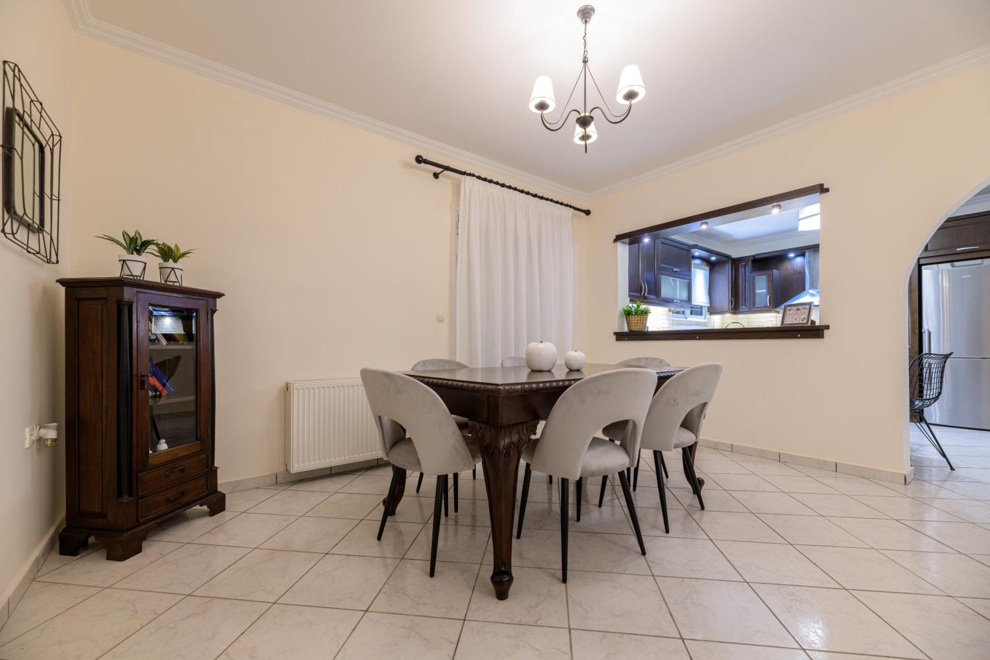 Diogenis House Holiday home